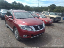 Nissan Pathfinder Sl 2013 Red 3.5L