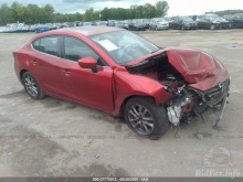 Mazda 3 Touring 2014 Red 2.0L