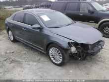 2016 Volkswagen Passat , 1VWBS7A34GC055741