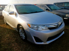 2013 TOYOTA CAMRY L