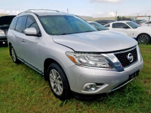 2013 NISSAN PATHFINDER S