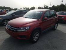 2012 VOLKSWAGEN TIGUAN S