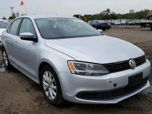 2011 VOLKSWAGEN JETTA SE