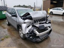 Jeep Cherokee Sport 2015 Gray 2.4L 4