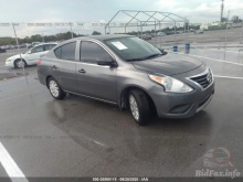 Nissan Versa S Plus 2016 Gray 1.6L