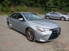 Toyota Camry Le 2016 Silver 2.5L 4