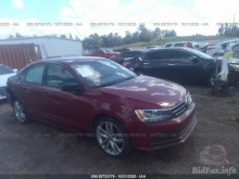 Volkswagen Jetta Sedan 1.4T S 2016 Red 1.4L