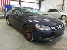 Volkswagen Passat 2012 Blue 2.5L 5