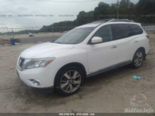 Nissan Pathfinder S/Sv/Sl/Platinum 2013 White 3.5L