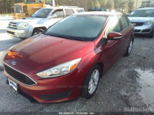 Ford Focus Se 2015 Burgundy 2.0L