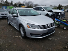 Volkswagen Passat S 2012 Silver 2.5L 5