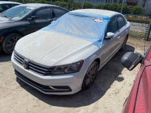 Volkswagen Passat S 2016 White 1.8L 4