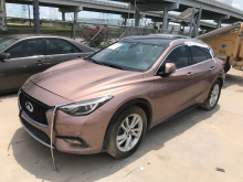  Infiniti Qx30 Premium 2017 Pink 2.0L