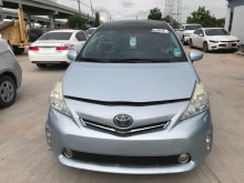 Toyota Prius V 2012 Blue 1.8L 4