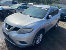 Nissan Rogue S 2015