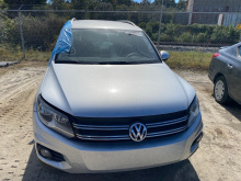 Volkswagen Tiguan S 2013 Silver 2.0L 4