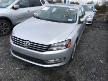 Volkswagen Passat Sel Premium Pzev 2012