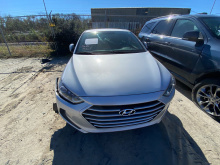 Hyundai Elantra Se 2017 Silver 2.0L