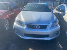 Lexus Ct 200 2013 Silver 1.8L 4