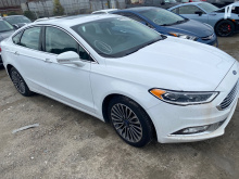 Ford Fusion Titanium/Platinum 2018 White 2.0L AWD