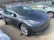 Tesla Model Y 2021 Dual Motor Gray