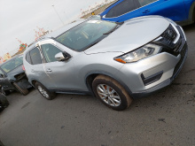 Nissan Rogue Sv 2017 Silver 2.5L