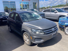 Volkswagen Tiguan S 2012 Gray 2.0L 