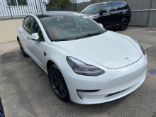 Tesla Model 3 2022 White