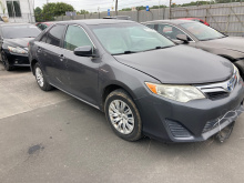 Toyota Camry Hybrid 2014 Gray 2.5L