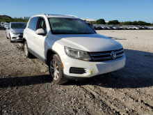 Volkswagen Tiguan Wolfsburg 2017 White 2.0L