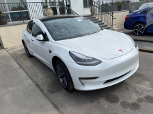 Tesla Model 3 2021 White