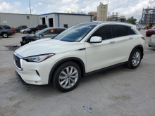 Infiniti Qx50 Essential 2019 Cream 2.0L