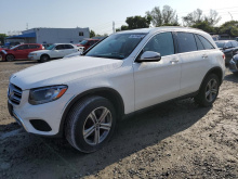 Mercedes-Benz Glc 300 2019 White 2.0L