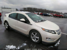 Chevrolet Volt 2012 White 1.4L