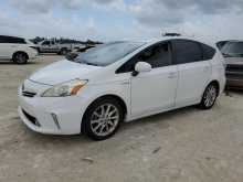 Toyota Prius V 2013 White 1.8L