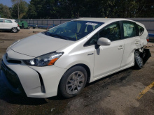 Toyota Prius V 2015 White 1.8L