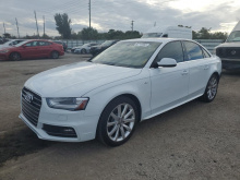 Audi A4 Premium 2014 White 2.0L 