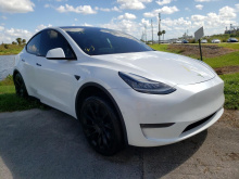 Tesla Model Y 2020