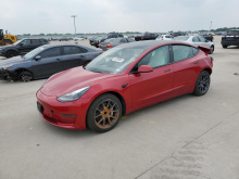 Tesla Model 3 2021 Red