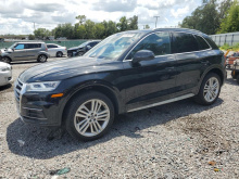 Audi Q5 Premium Plus 2018 Black 2.0L