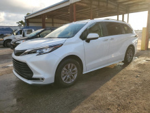 Toyota Sienna Xle 2023 White 2.5L