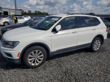 Volkswagen Tiguan S 2019 White 2.0L