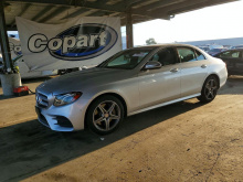 Mercedes-Benz E 300 4Matic 2017 Silver 2.0L