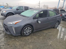 Toyota Prius Le Awd-E 2019 Gray 1.8L