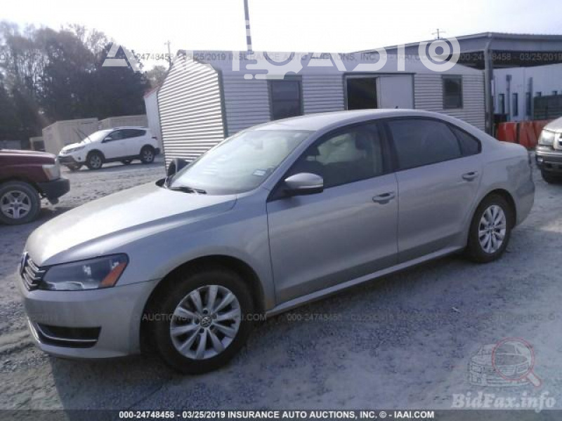 Volkswagen Passat 2013 Silver 2.5L