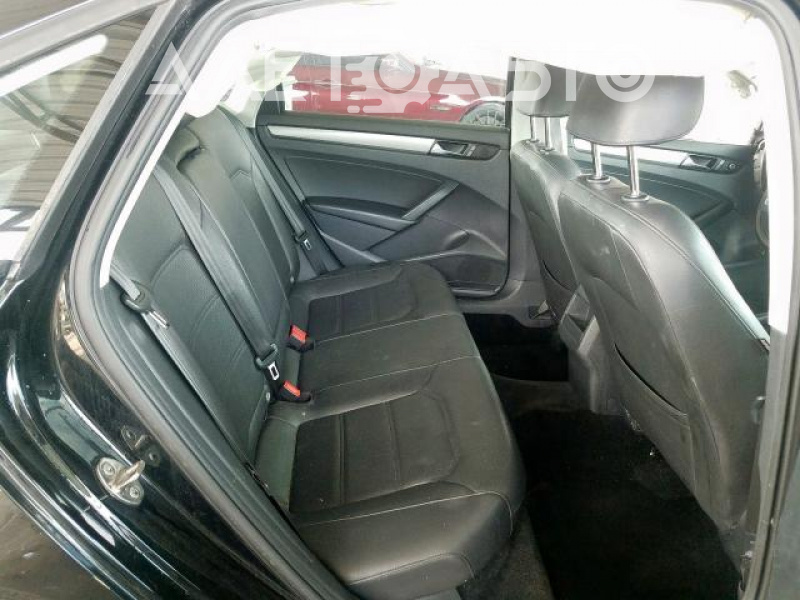 2015 VOLKSWAGEN PASSAT S