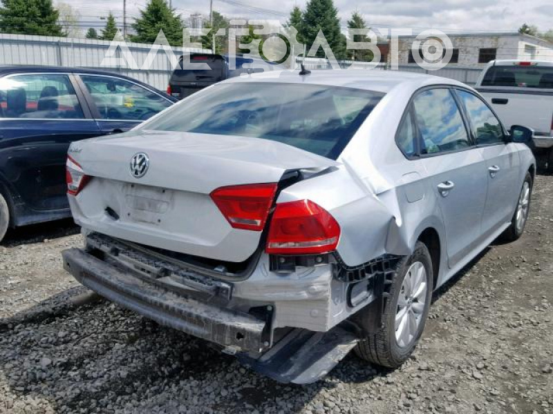 2013 VOLKSWAGEN PASSAT S