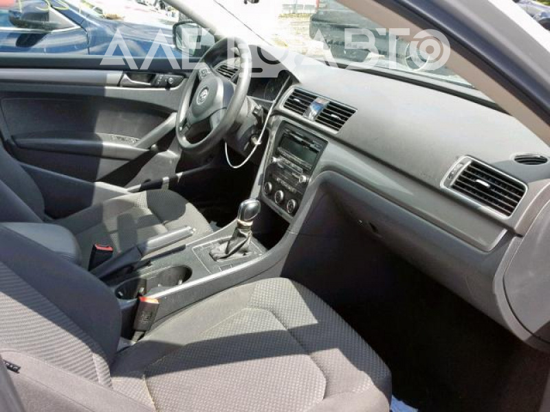 2013 VOLKSWAGEN PASSAT S