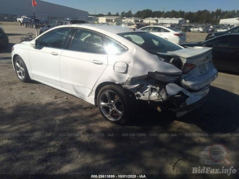 Ford Fusion Se 2013 White 2.5L