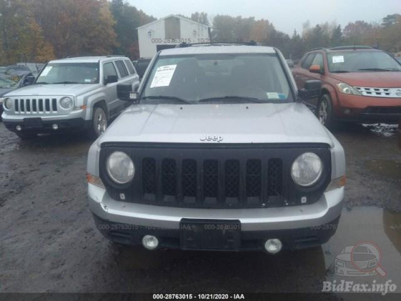 Jeep Patriot Sport 2012 Silver 2.4L